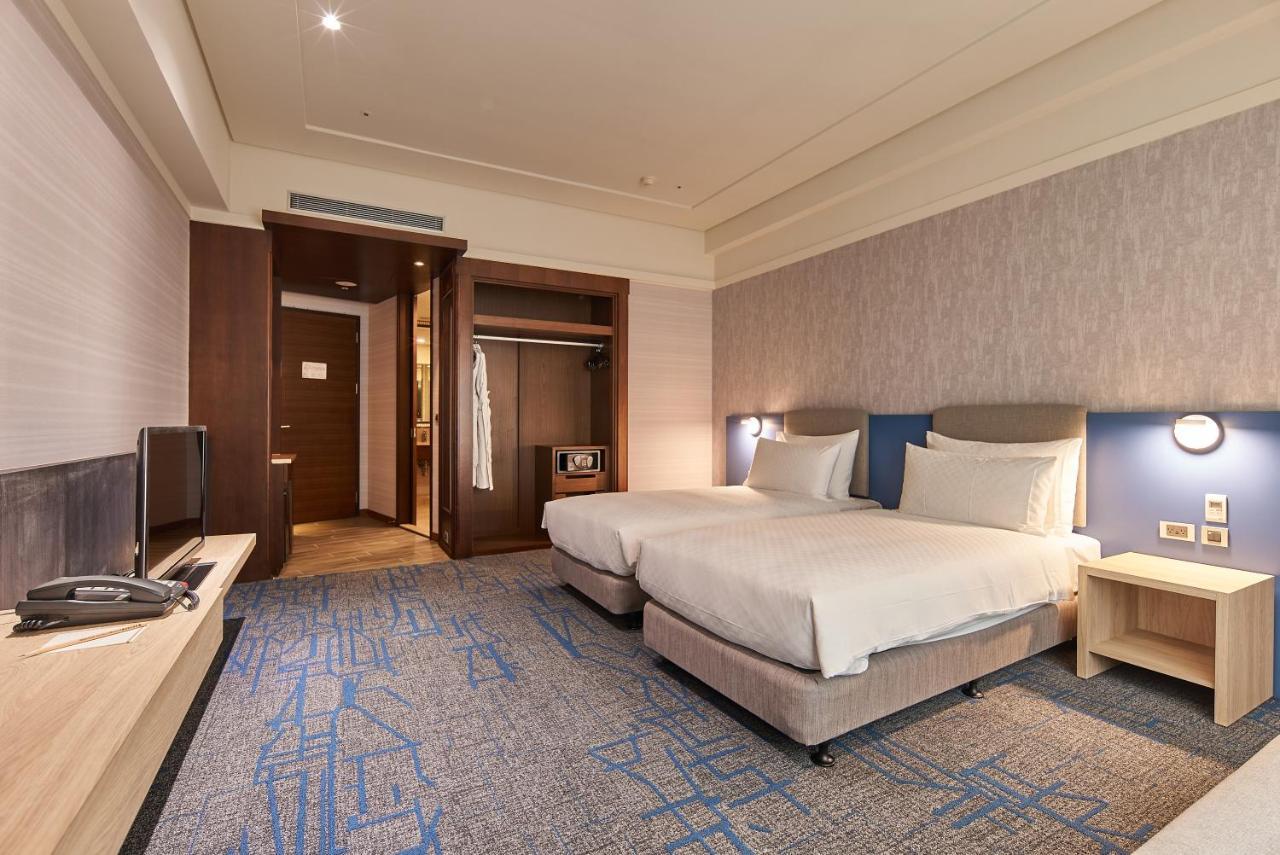 Отель Miramar Garden Тайбэй Экстерьер фото Deluxe Room