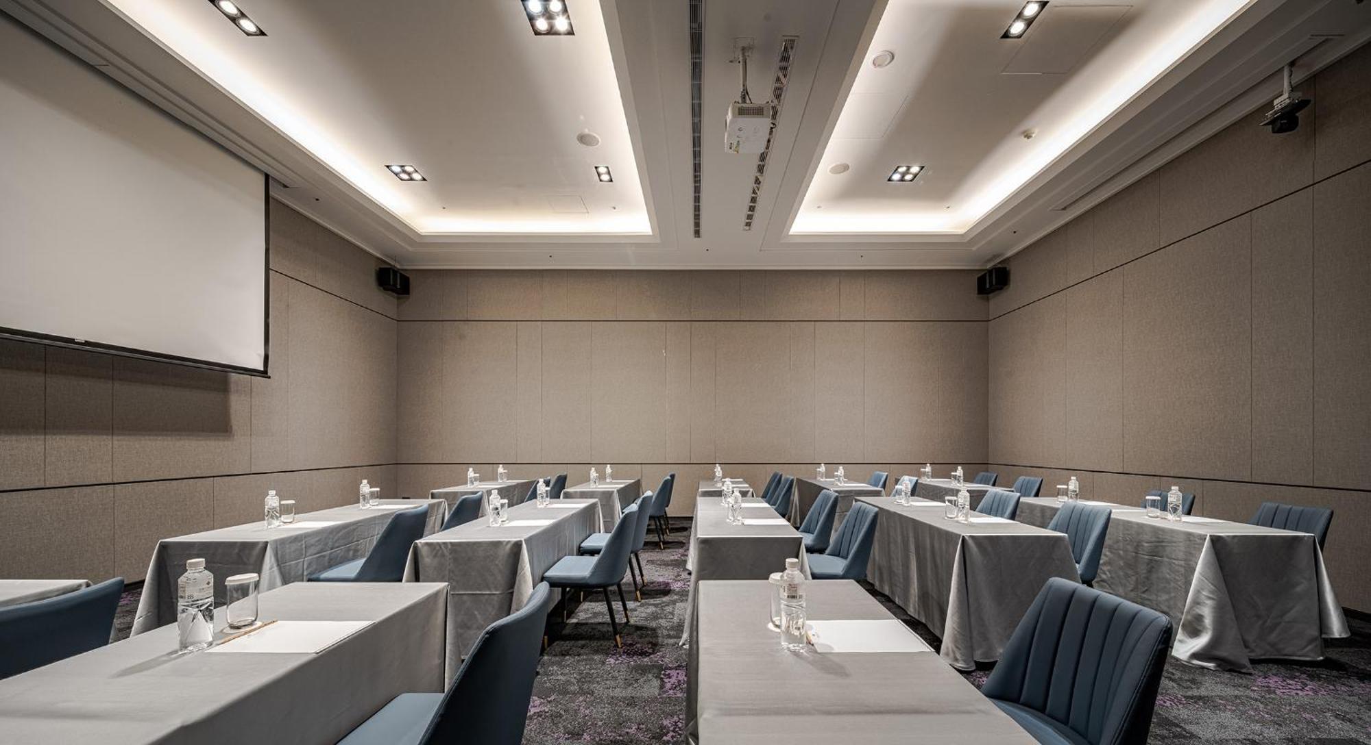 Отель Miramar Garden Тайбэй Экстерьер фото Meeting room